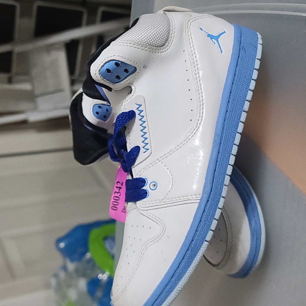 Jordan Sneakers